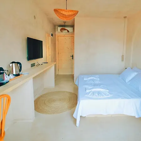 Felix * Μαρμαρίς