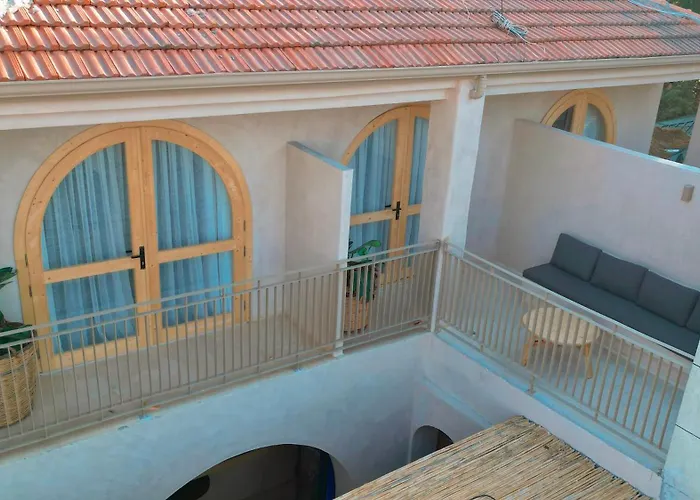 Felix * מרמריס