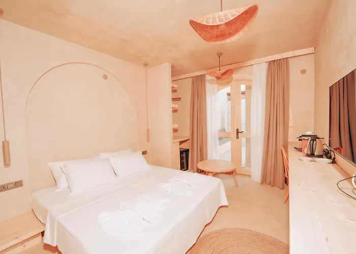 Felix Hotel 2*